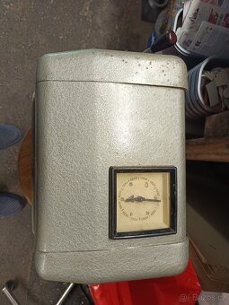 Retro píchací hodiny - 6