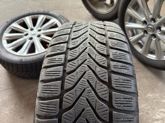 Originální alu kola Toyota 5x114.3 R17 - 215/55/17 - 6