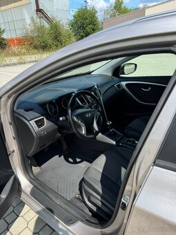 Hyundai i30 1.6 88kW 1. Maj. ČR - 6