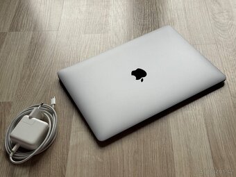 Apple MacBook Air 13¨ 2020 8Gb / 256GB Space Gray - TOP - 6