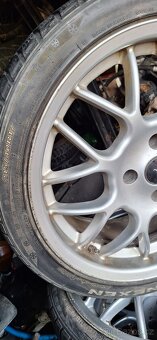 Alu kola Peugeot 4× 108  215/40/17' na zimnich - 6