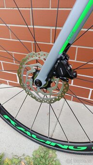 Karbonová silnička CUBE Attain GTC, Shimano 105, vel. 58 - 6