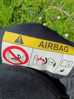 Cybex Aton 5 + základna po jednom dítěti, málo používaná - 6