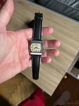 Mechanické hodinky Raketa TV - 6