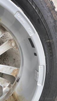 Alu Dezent 5x114,3 7Jx18 ET35 + Zimní 225/60R18 Toyota - 6