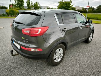 KIA SPORTAGE 1.7 CRDI 85kw, r.v. 2011, 135000 KM, NOVÁ STK - 6
