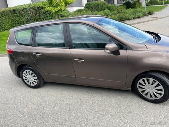 Prodám Renault Scenic 1.5 K9K, rok výroby 2011 - 6