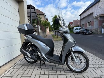 Honda SH 125i, Cz doklady, 2016, s orig. příslušenstvím - 6