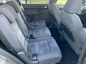 Volkswagen Touran - 6