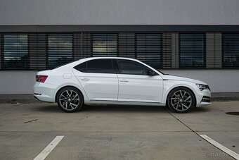 Škoda Superb 2.0 TSI Sportline 4x4 DSG - 6