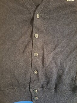 Černý retro svetr značky Lacoste - 6