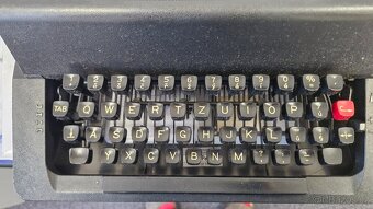 Kufříkový psací stroj Remagg - 6