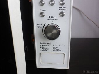 Mikrovlnná trouba ECG MTD 2002 - 6