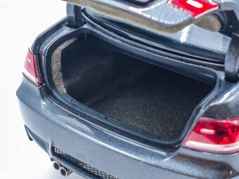 BMW E92 M3 1:18 Kyosho - 6