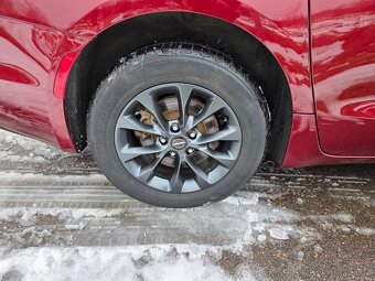 Chrysler Pacifica AWD 4X4 nový model záruka 1 rok - 6