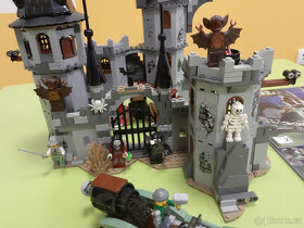 LEGO 9468, 9463 - séria Castle - Vampírsky hrad + Vlkolak - 6
