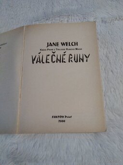 Knihy - VÁLEČNÉ A ZTRACENÉ RUNY 1,2 díl, J. Welch - 6