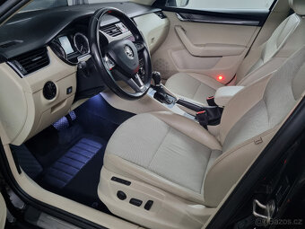 Škoda Octavia Combi 2.0TDi 110kW DSG , top výbava - 6