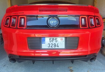 FORD MUSTANG GT 5.0 2013 /Manuál/ - 6