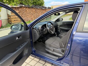 Hyundai i30 1.6. 92,7kw 2011 - 6