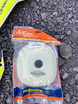 Husqvarna FE plasty+ vzduc. filtr - 6