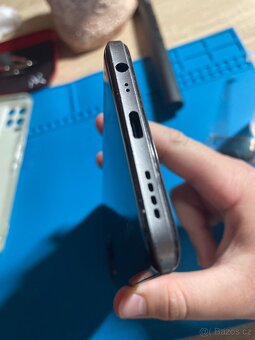 Realme 8 (popis) - 6