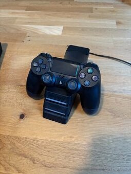 PS4 Slim +nabíjecí stojan - 6