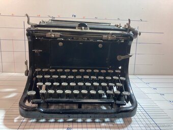 stary psaci stroj Continental - funkcni - 6