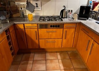 Kuchyně olše masiv se spotřebiči,5891 - 6