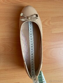 Béžové kožené baleríny v. 38 - 6