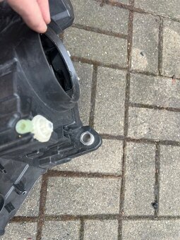 Skoda superb predni svetla - 6