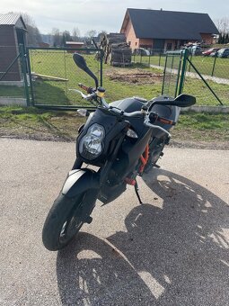 KTM Superduke 990 - 6