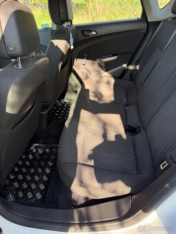 Opel ASTRA 1.7 CDTi - 6