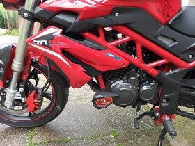 Benelli 125 BN - 6