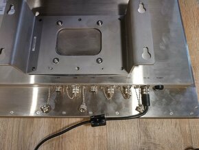 WINCOMM WTP-9E66-22 Stainless Steel dotykový Panel PC - 6