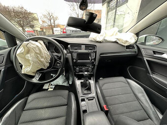 Veškeré náhradní díly VW Golf 7 kombi 2014 CLHA MWW LC9A - 6