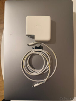 MacBook Pro, 16-inch, 2019 - 6