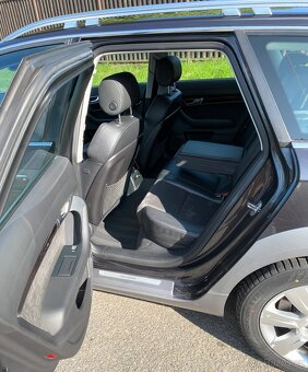 Audi A6 Allroad 3.0 TDI 176 KW FACELIFT, BOSE, NAVI - 6