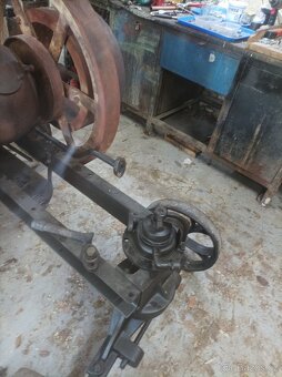 Stabilní motor lorenz - 6