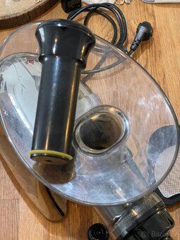 Odšťavňovač Juicer Sana Omega EUJ-707C - 6