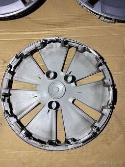 Zanovni Poklice, kryty kol, Volkswagen t5, t6 / 5x120 - 6