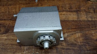 Brano, hydraulický zavírač dveri - 6