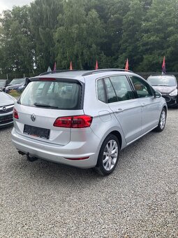 Prodám Volkswagen Golf 2015 najeto 58828km - 6