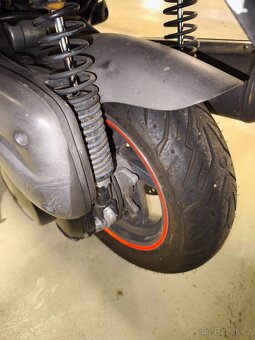 Aprilia Leonardo ST - 6