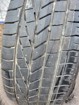 235 55 19" 101W  GoodYear - 6