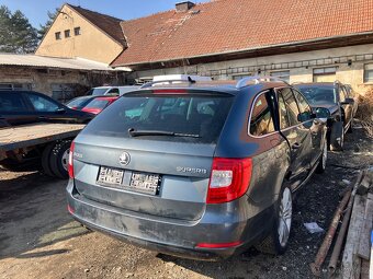 ŠKODA SUPERB II COMBI 2.0TDI 103KW DSG-2014 ELEGANCE - 6