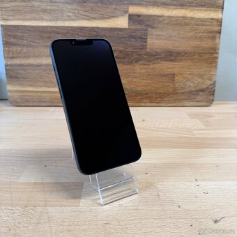 iPhone 13 128GB, černý (12 měsíců záruka) - 6