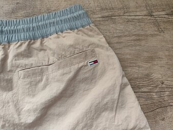Tommy Jeans pánské šortky - vel. L - 6