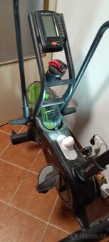 Běžecký pás, Veslařský trenažer, Vzduchový rotoped AirBike - 6