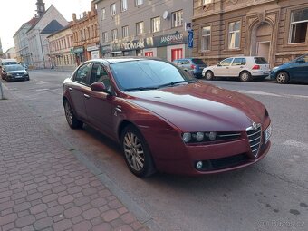 Prodám Alfa Romeo 159 2.2i JTS twin spark - 6